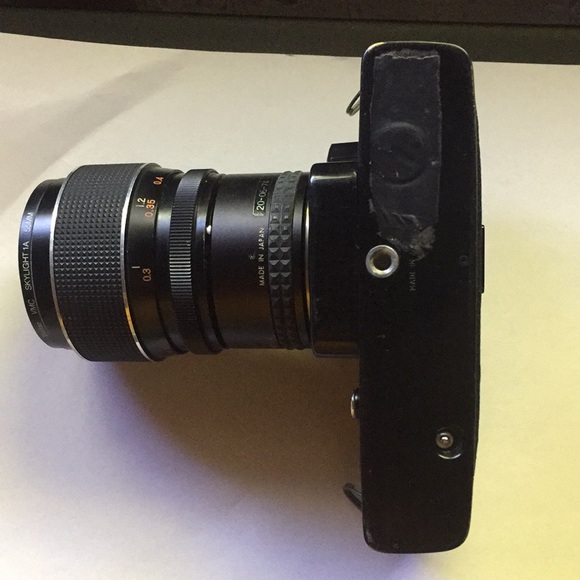 Vintage Vivitar Camera - Picture 4 of 4